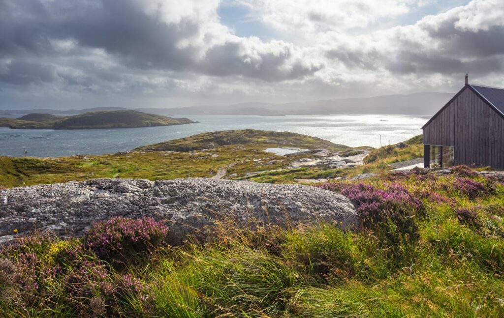 Living in the Highlands with family