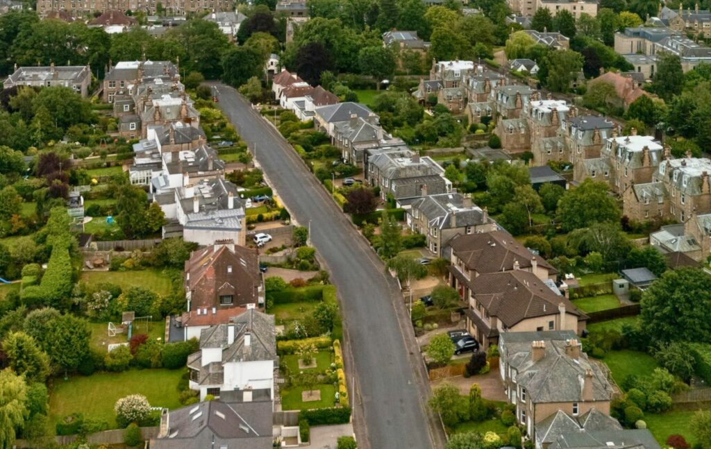 Living in Murrayfield, Edinburgh, Scotland