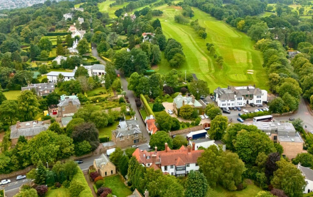 Living in Murrayfield, Edinburgh, Scotland