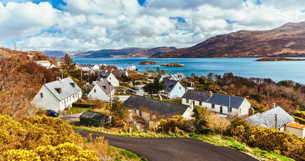 Highlands & Islands Property Finder, Kyle of Lochaish Village