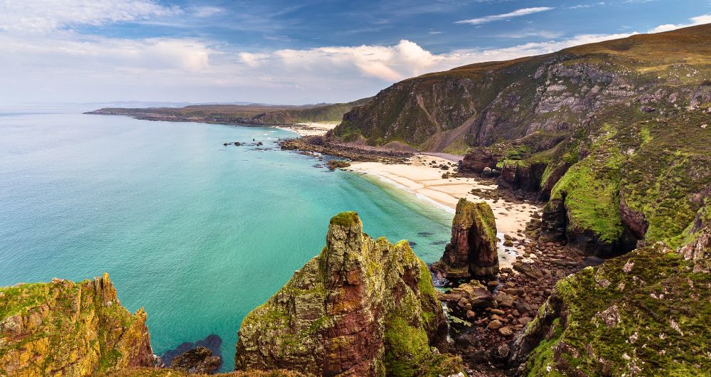 Cliffs and secret white sand beaches in Wester Ross